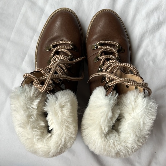 Lace Up Fur Trim Boots - Picture 5 of 5